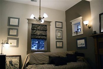 Plum Grove Inn ไอโอวาซิตี ภายนอก รูปภาพ